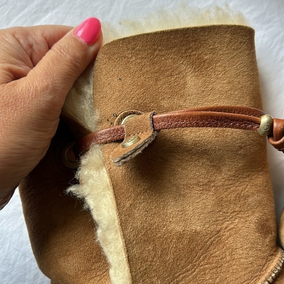 Ugg Australia MAIA leather drawstring metal beads suede boot Size 10 - Picture 13 of 14